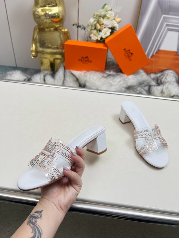 2025 Hermès White Leather Slippers H Pattern MJ00180