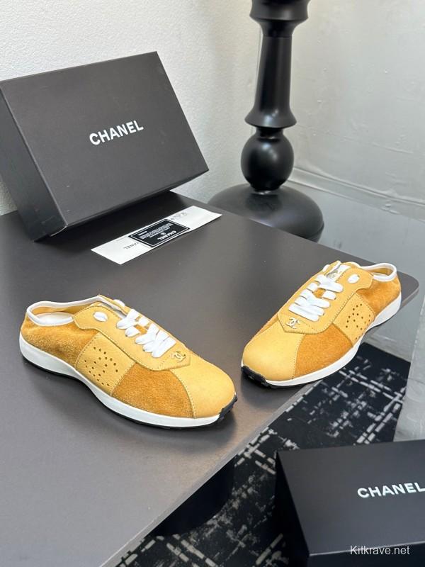 2025 Women Chanel Yellow Suede Casual Sneakers Handmade CC Logo LY00360(F)
