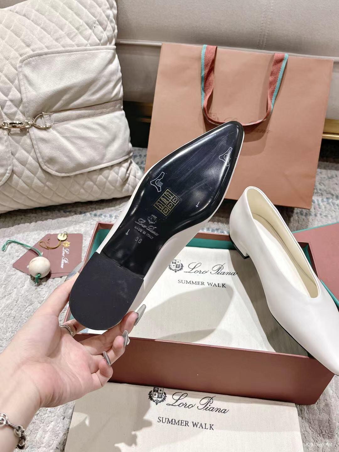 2025 Women LP White Leather Ballet Flats LY00320