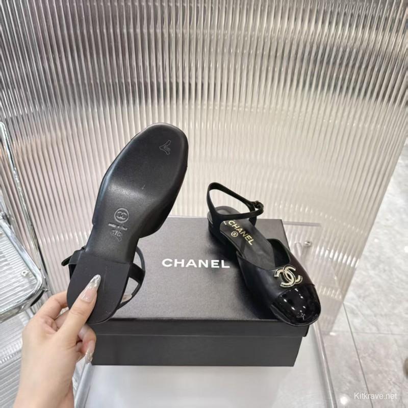 2025 Women Chanel Black Leather Patent Leather Loafers