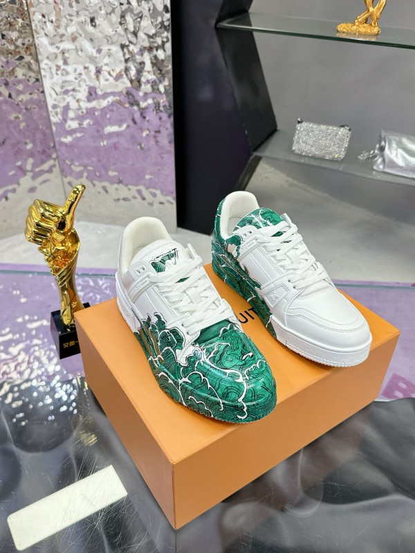 2024 Unisex Louis Vuitton Green White Leather Plimsolls Hand-Painted MJ00780