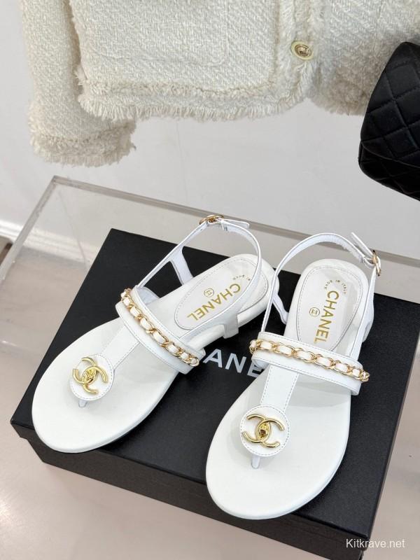 2025 Slippers Chanel White Leather Chain Strap CC Logo