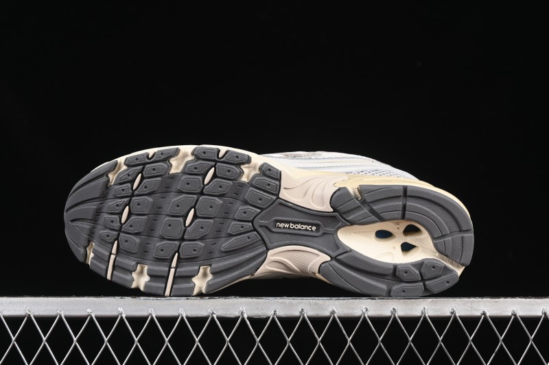 New Balance 740 Series Retro Dad Style Casual Sports Running Shoes - U740PR2