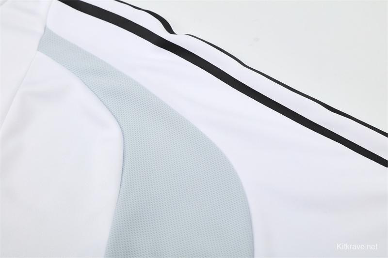 Retro 04/05 Real Madrid White Half Zipper Jacket