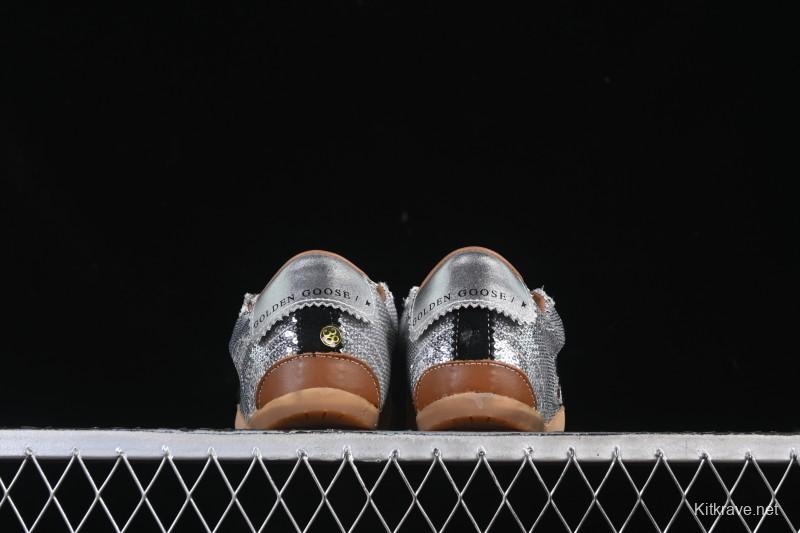 Golden Goose True Star Distressed Leather Sneakers - GGDB