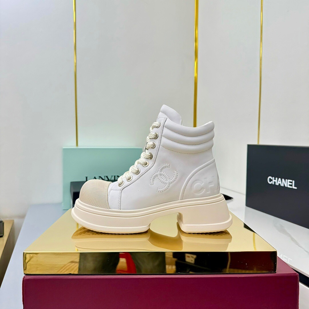 Chanel 2025 SS Short Boots Essential Heavy Duty Autumn Winter Collection - LY00400