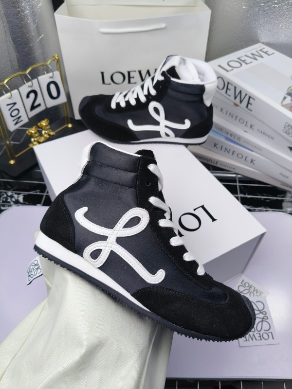LOEWE High-Top German Training Sneakers Retro Fashion Casual White Shoes - LY00330