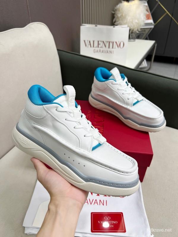VALENTINO RUNBOOT Mid-Top Sneakers with Lightweight Comfort - AS00380