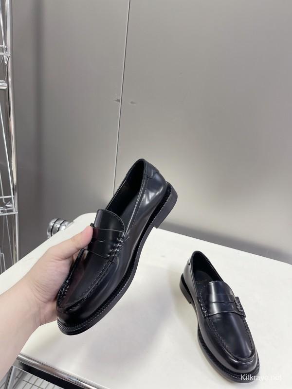 YSL Classic Loafer Flats - KFY00350