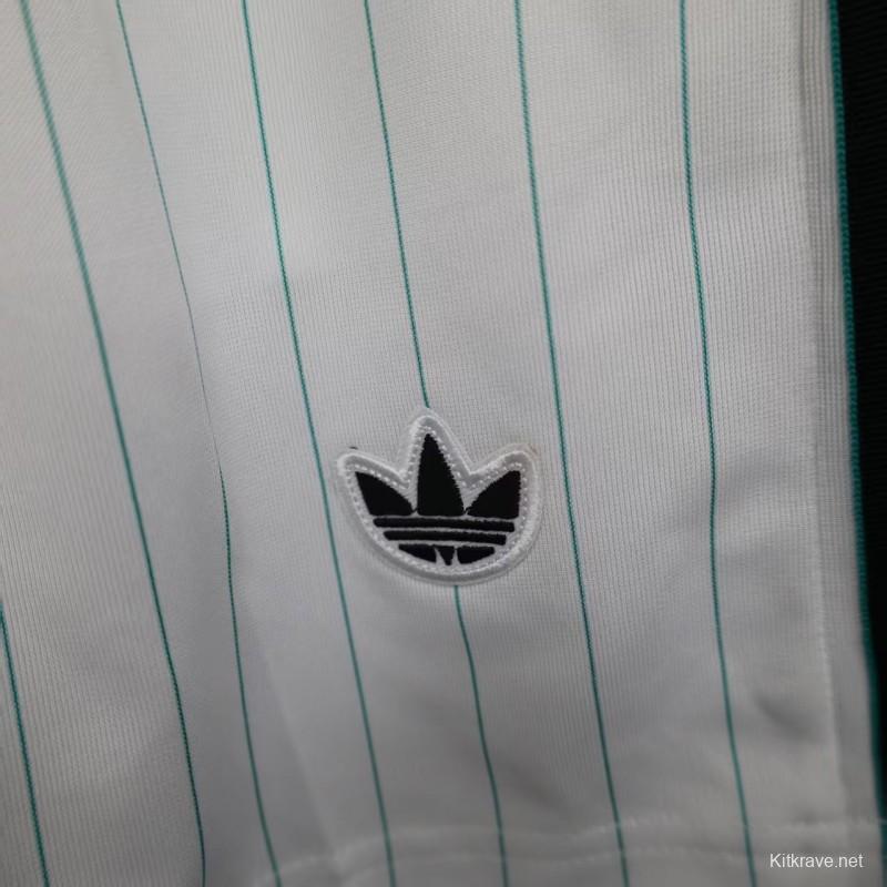 Player Version 25/26 Liverpool White Adidas Original Shorts