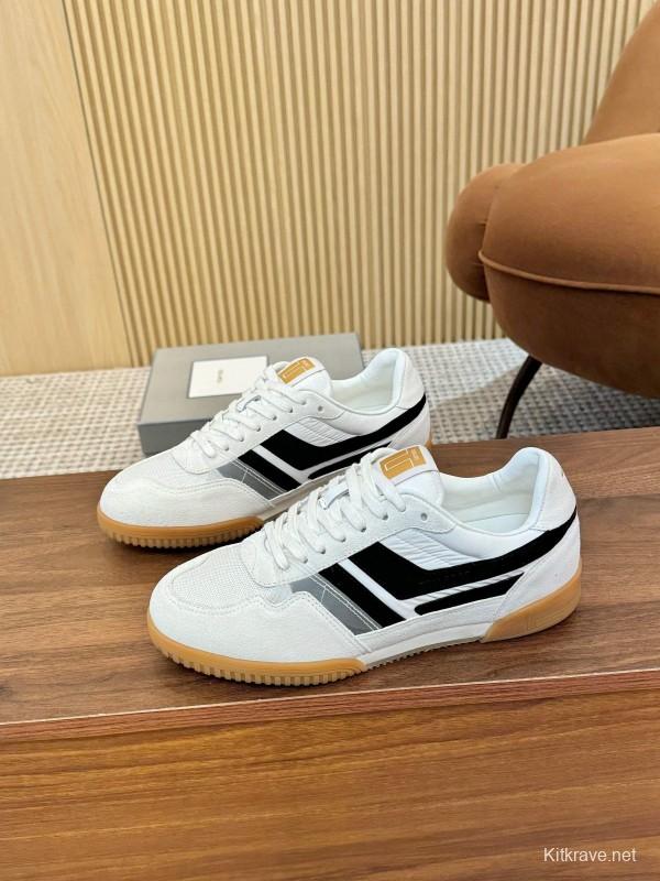 Tom Ford 2025 SS Casual Shoes with Classic Color Blocking and Imported Leather Insole - AS00350