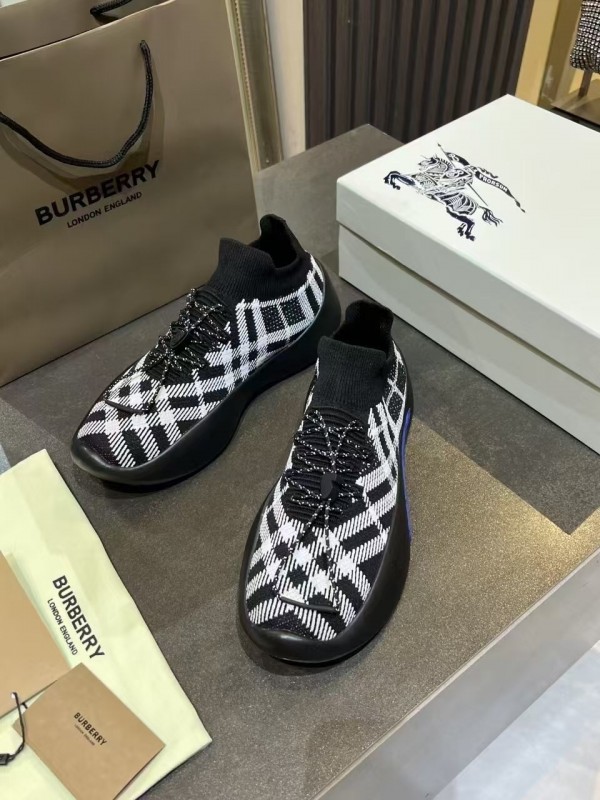 Burberry 2025/SS Italian-Made Sneakers - KFY00280