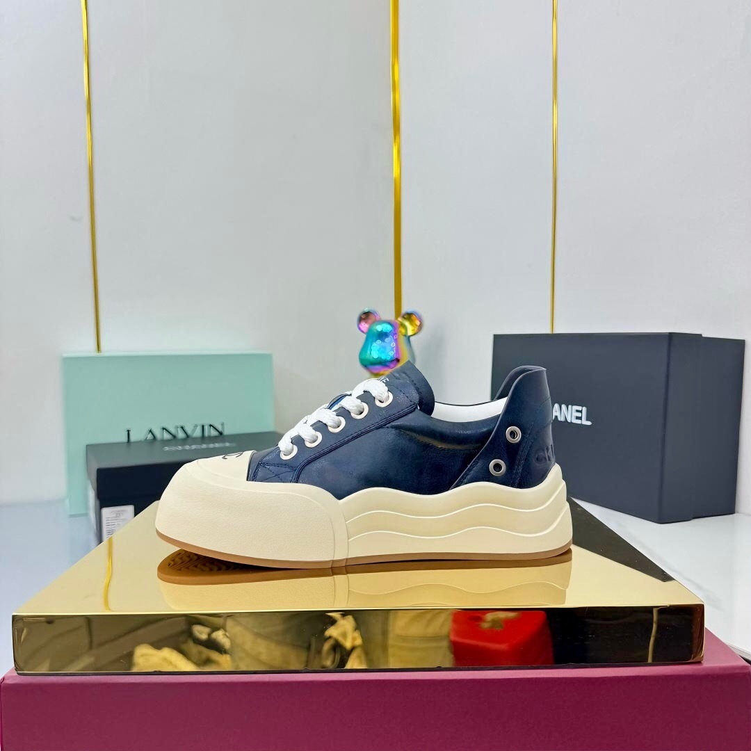 Chanel 2025 SS Panda Loafers Bread Shoes Original Calfskin - LY00320