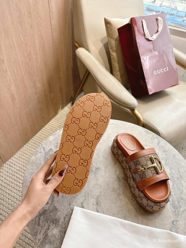 Gucci 8356-8 Women's Sandals with Horsebit Detail and Gold Hardware
