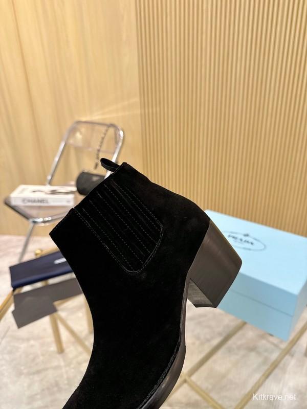 Prada Classic Pointed Toe Boots - LY00310