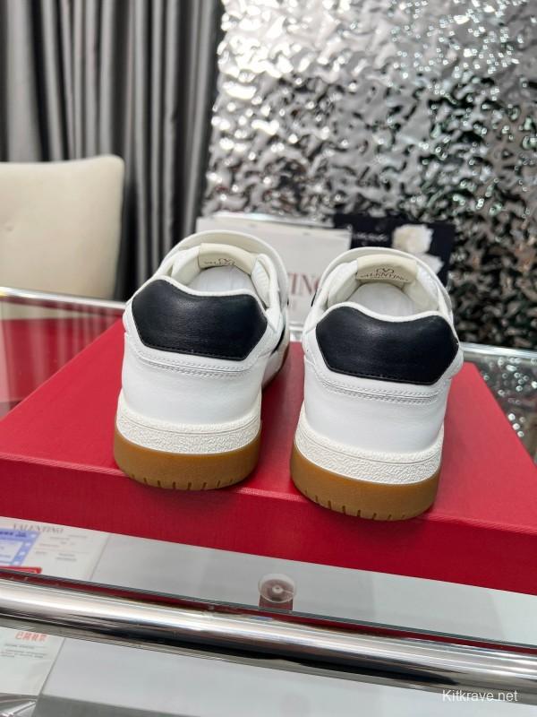 Valentino Joie de Jouer Series Hook-and-Loop Platform Sneakers - AS00360