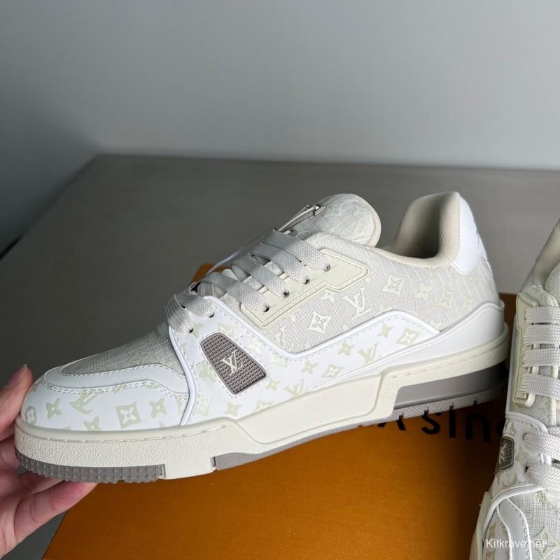 Louis Vuitton 2025 SS Replica Luxury Sneakers with Imported Calfskin and Signature Logo - YC