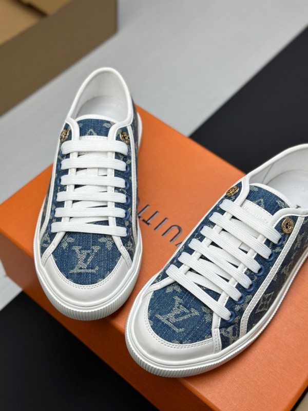 Louis Vuitton Time Out Series Animal Print Casual White Sneakers - AS00260