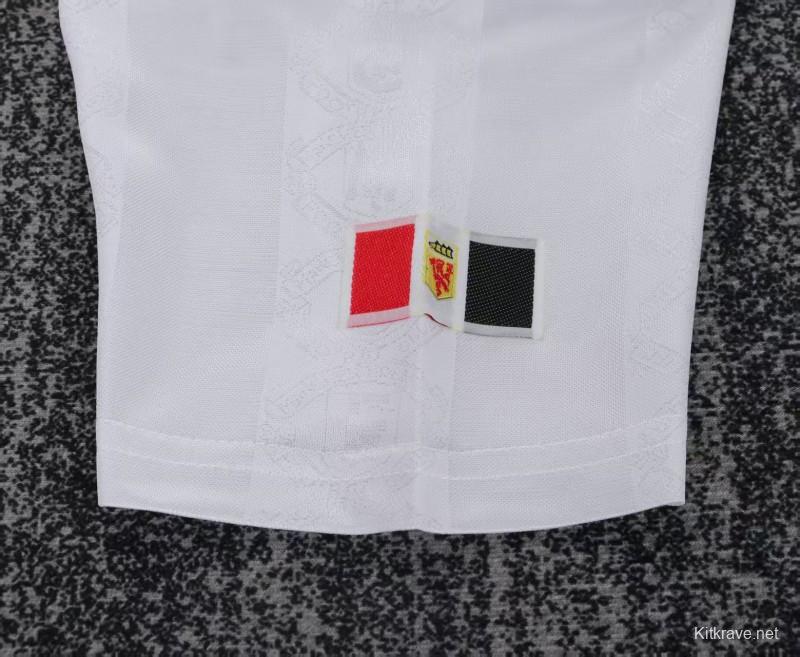 Retro Kids 98/99 Manchester United White Away Jersey