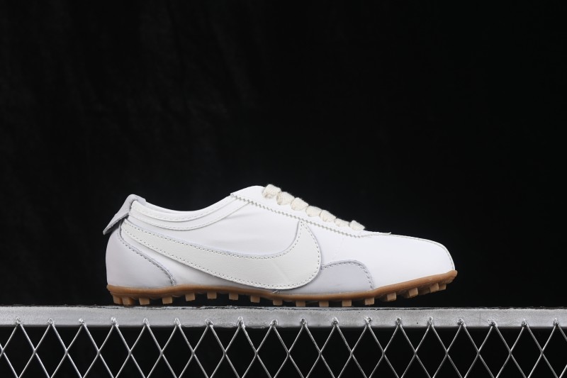 Nike Moon Shoe SP Retro Low-Top Lifestyle Sneakers with Cushioned Sole - IW0955-100