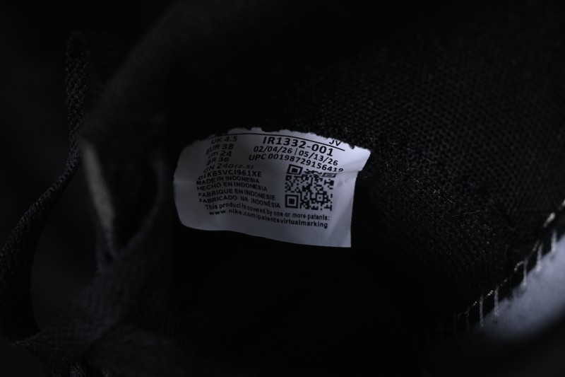 Nike Classic Cortez Leather Vintage Running Shoes - IR1332-001