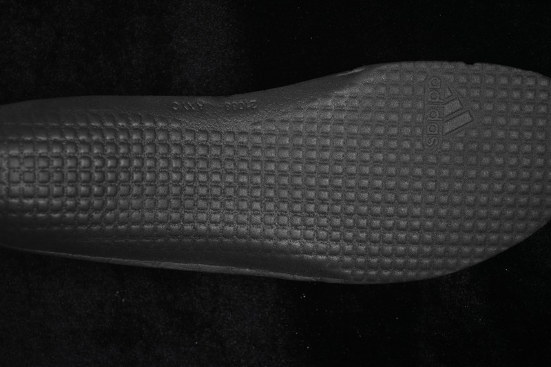 Adidas HyperBoost Edge Running Shoes with Breathable Cushioning - M LB3825