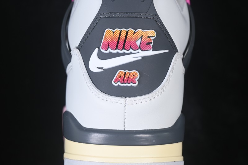 Air Jordan 4 Retro Comic AJ4 Sneakers - JA1135-100