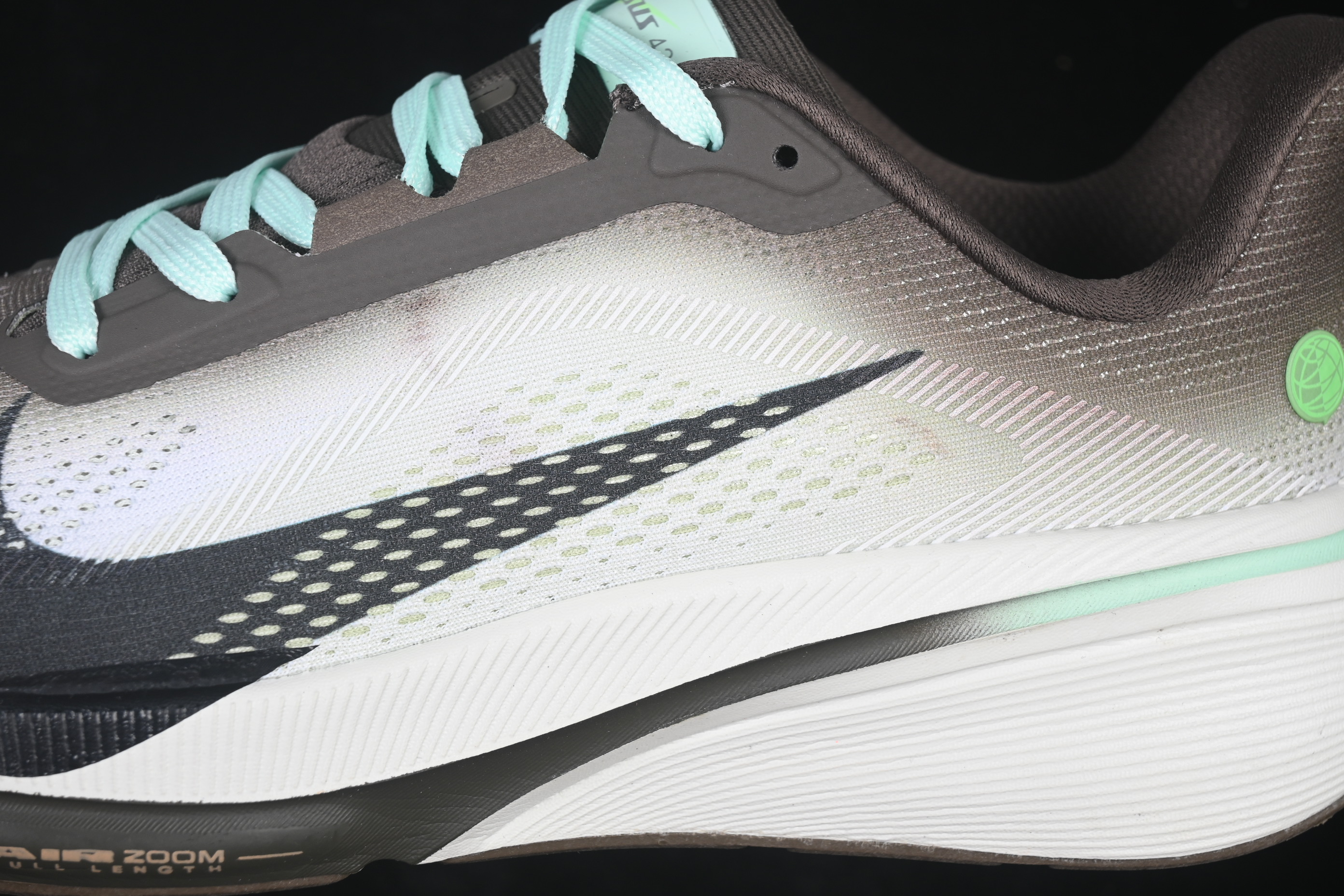 Nike Air Zoom Pegasus 42 Breathable Lightweight Durable Running Shoes - IW2349-001