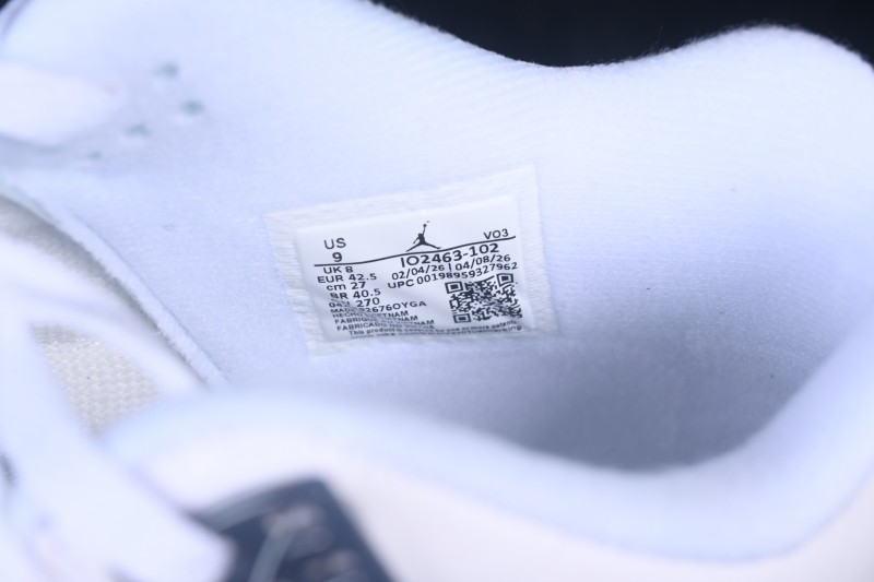 Air Jordan 4 Retro Tour Yellow White Yellow Sneakers - IO2463-102