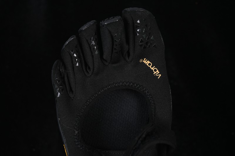 Vibram V-Soul Fitness Barefoot Deep Squat Support Quick-Dry Ballet Five-Toe Shoes - 18W7201 Black
