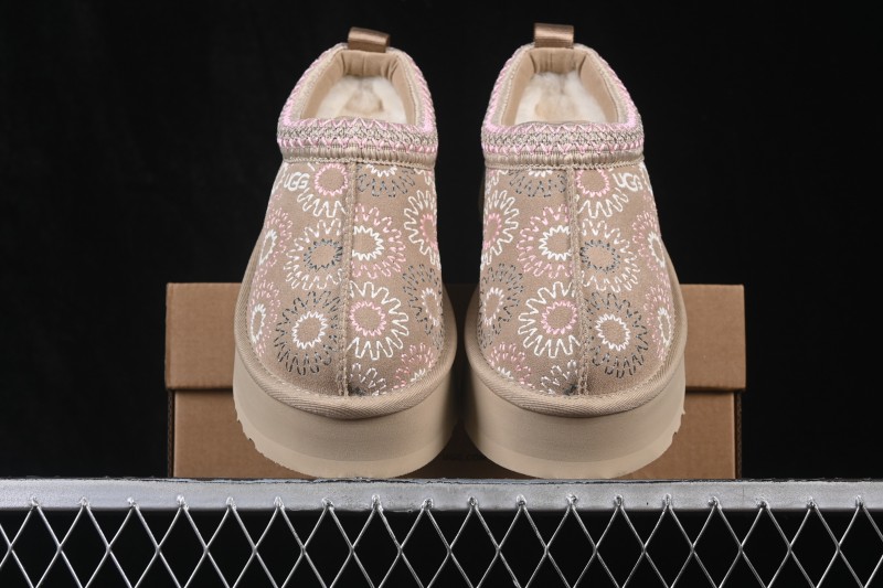 UGG Tazz Sun Stitch Classic Platform Snow Boots - 1178193 MDSD