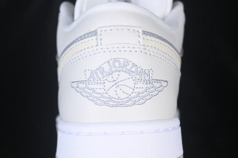 Nike Air Jordan 1 Low AJ1 Light Grey Colorblock Low-Top Retro Culture Basketball Shoes - IO2049-100