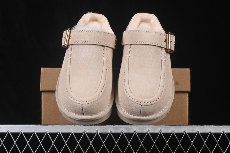 UGG Golden Family Solid Color Slip-On Slippers - 1180251 SNDC