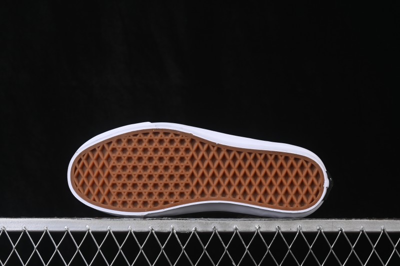 Vans LX Classic Slip-On 98 Low-Top Casual Skate Shoes - VN000EG11KP