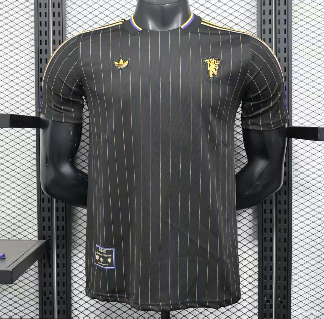 Player Version 25/26 Manchester United Black Casual Jersey