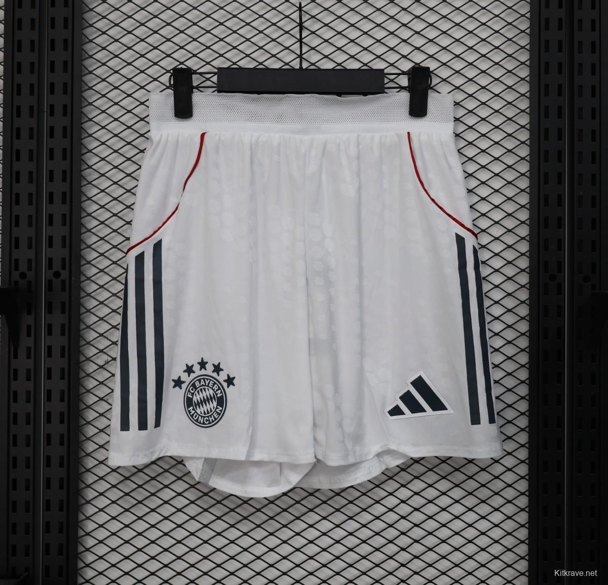 Player Version 25/26 Bayern Munich Home Shorts