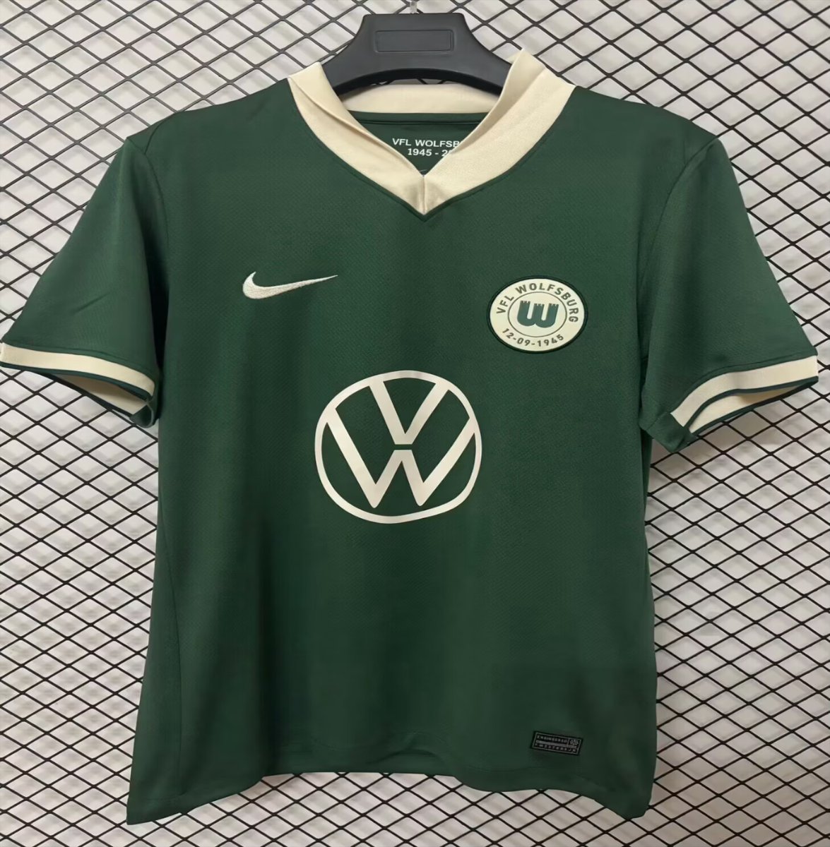 25/26 VFL Wolfsburg 80Th Anniversary Green Special Jersey