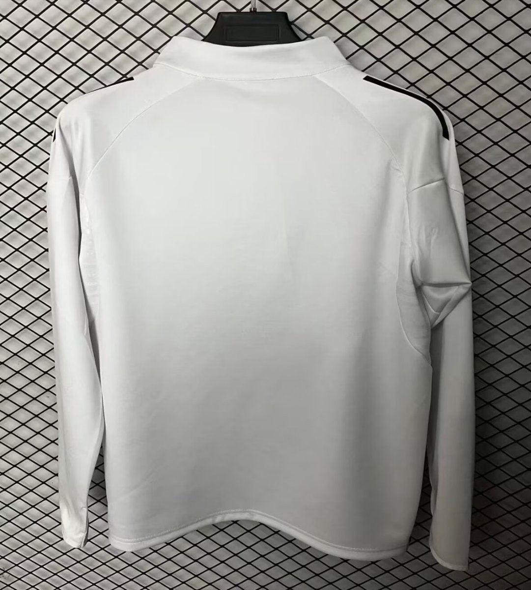 25/26 Sevilla White Half Zipper Jacket