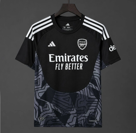 26/27 Arsenal Black with Dark Grey Geometric Contour Pattern Goalkeeper Jersey Set