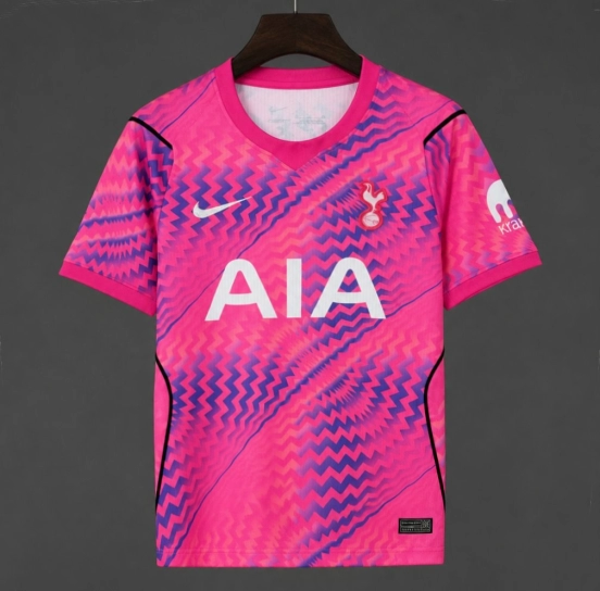 26/27 Tottenham Hotspur Pink Goalkeeper Jersey