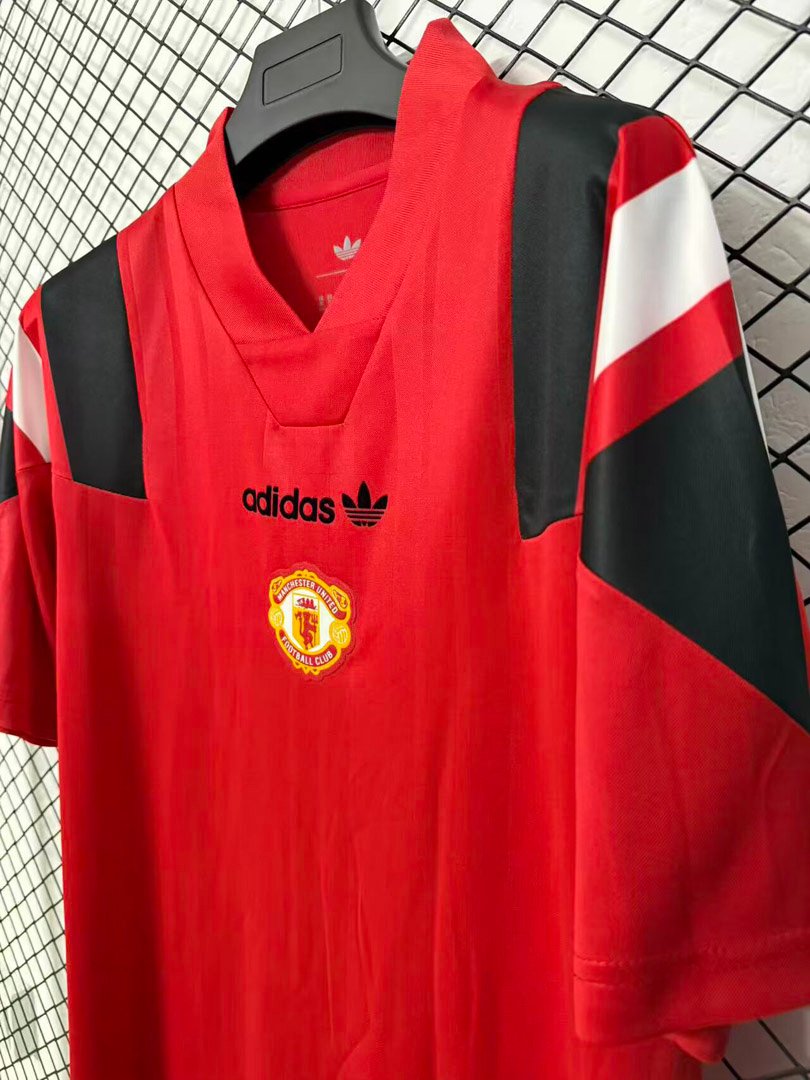 26/27 Manchester United EQT Red Jersey